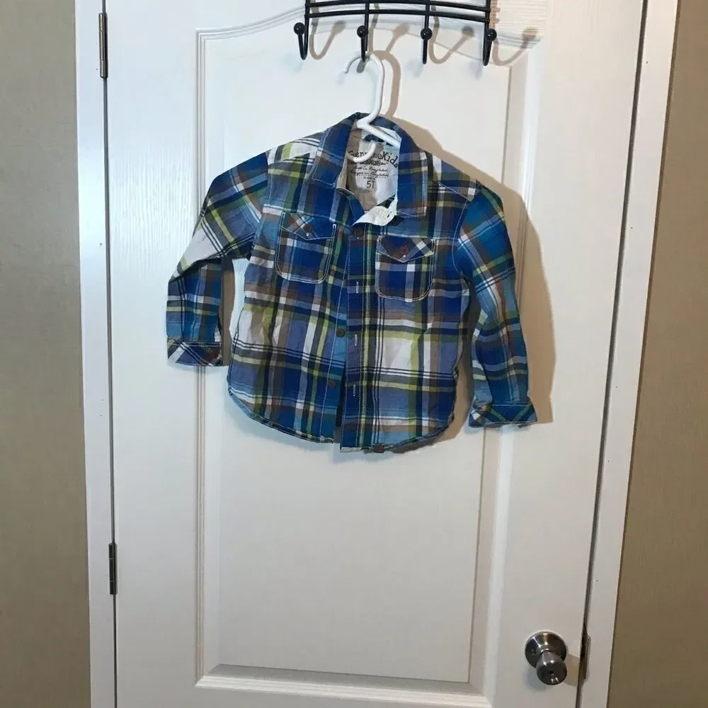 Oshkosh Kids Button Down Shirt Size 5